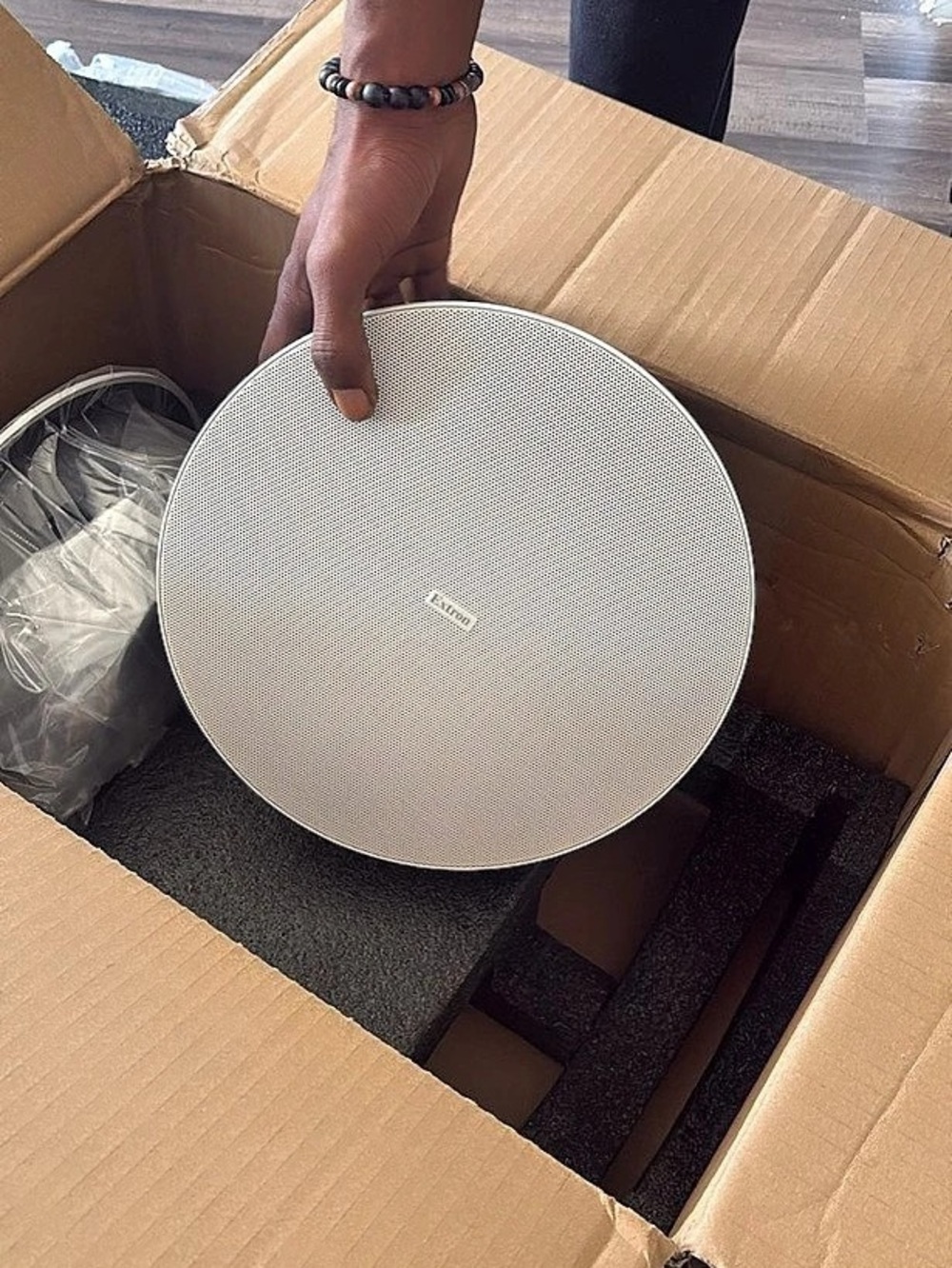 Extron Round White Home Decor